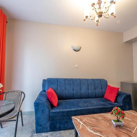 The Bliss - Lovely 1 Bedroom Apartment Located Near Trm Mall Найробі Екстер'єр фото
